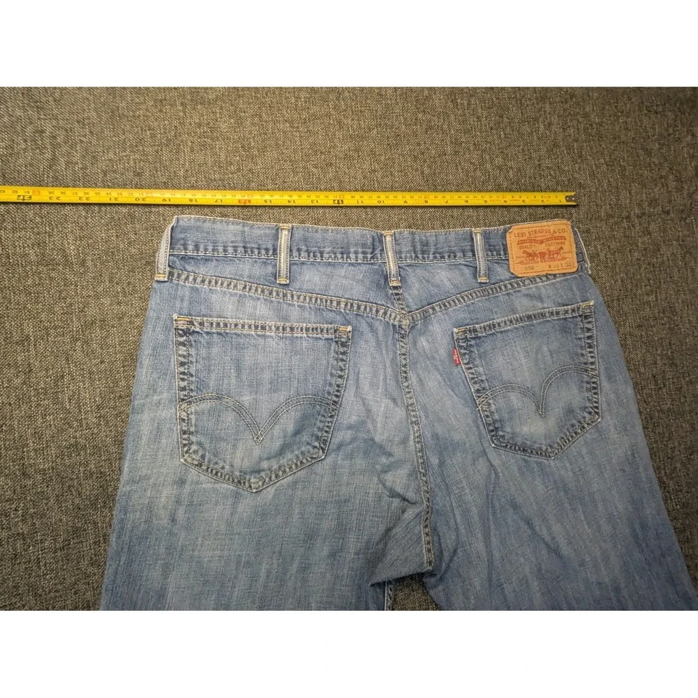 Vtg Levis 559 Relaxed Straight 38X32 Men's Blue Medium Wash Outside‎ Denim Pants